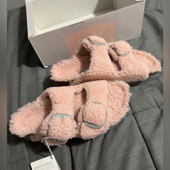 New ARIZONA BIG BUCKLE PAP
TEDDY CRYSTAL ROSE - Picture 6 of 7